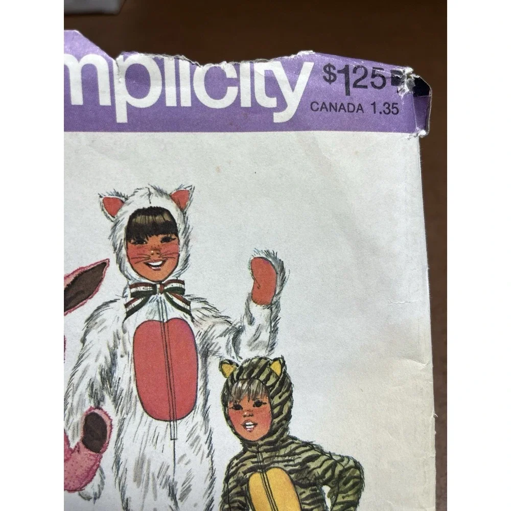 Simplicity 7683 Pattern Halloween Costume Kids Bunny Or Cat Size 8
